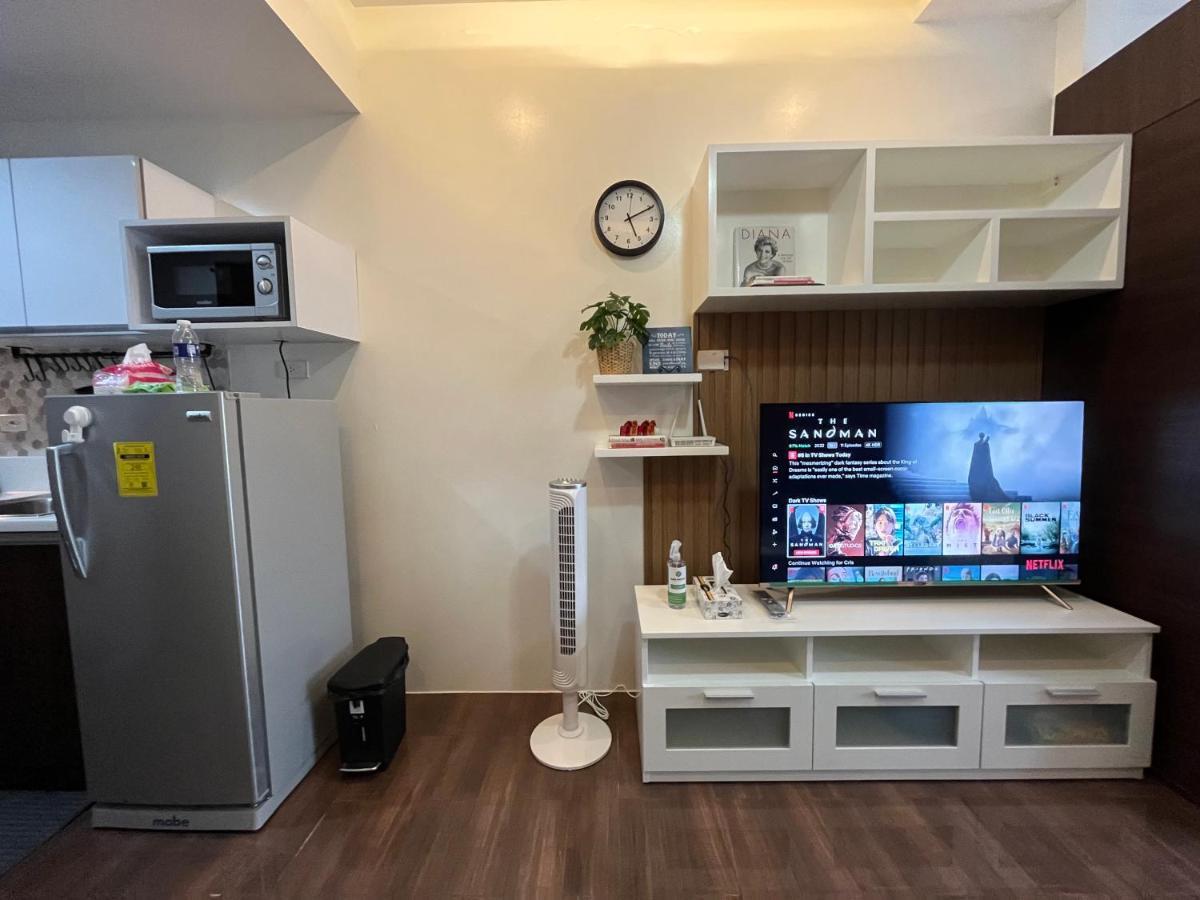 Homey 1 Bedroom Unit At Air Residences Макати Экстерьер фото